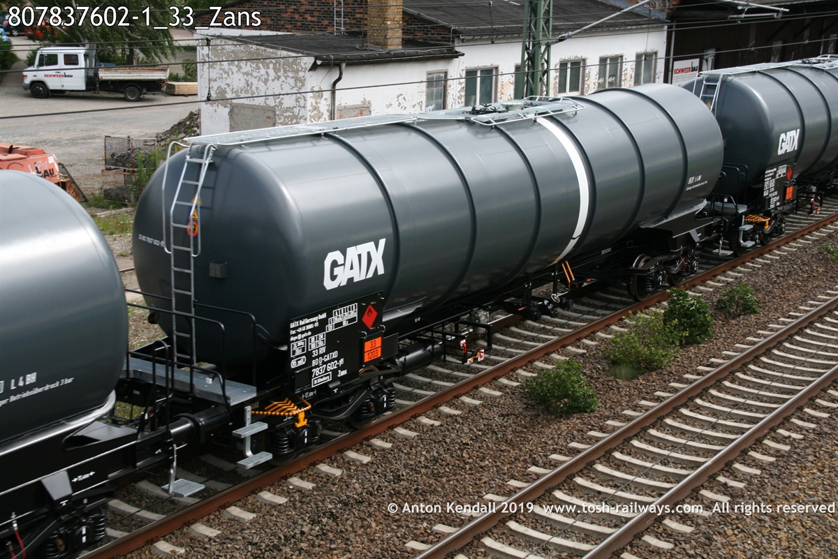 807837602-1_33_Zans.jpg
